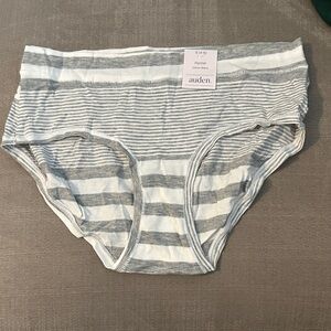 Auden Cotton Blend Hipster in Gray and White